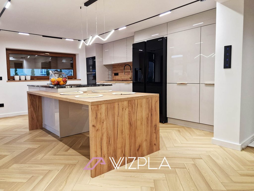 Kaszmirowa kuchnia w połysku